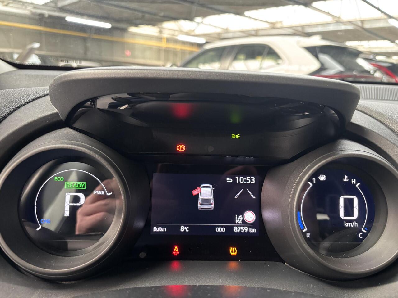 Toyota YARIS 1.5 Hybrid 115 Dynamic APPLE CARPLY / ANDROID AUTO, SLECHTS 8.759KM, STOELVERWARMING!!!