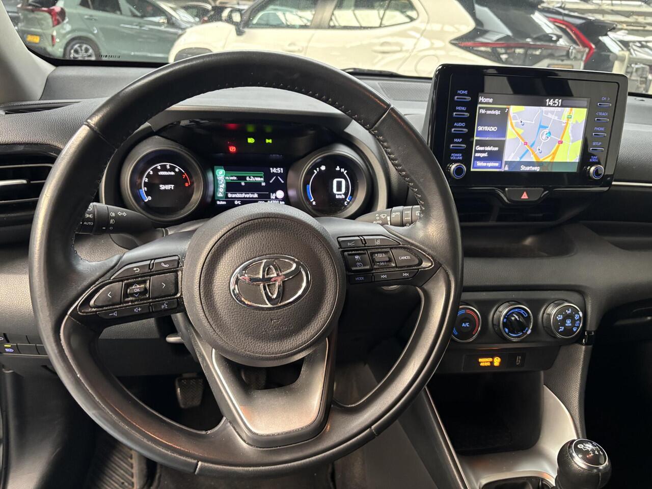 Toyota YARIS 1.5 VVT-i Dynamic