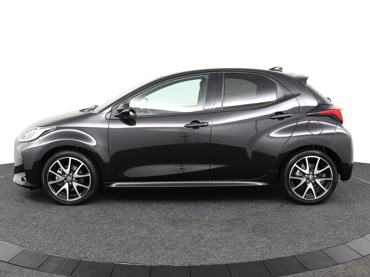 Toyota YARIS 1.5 Hybrid Executive | Apple Carplay/Android Auto | dodehoek detectie | parkeer sensoren |