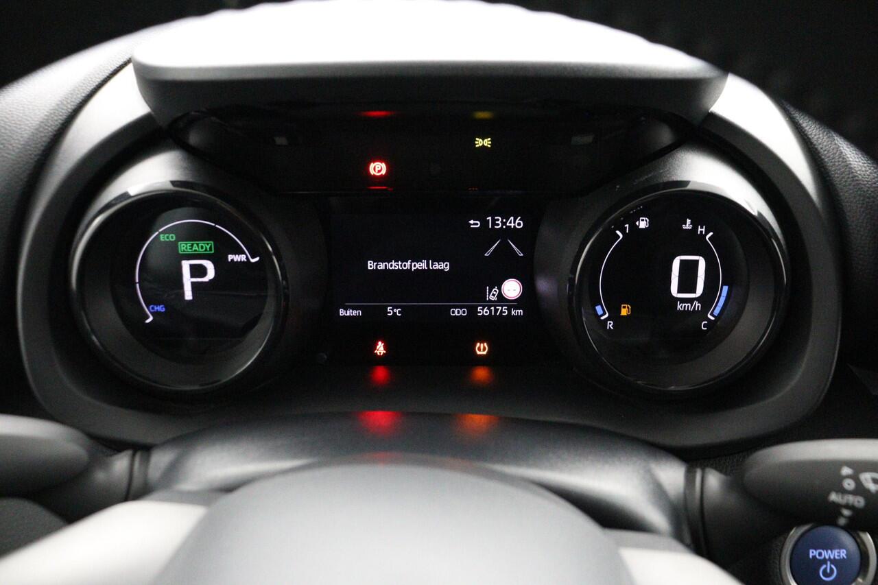 Toyota YARIS 1.5 Hybrid Executive Sport | Apple Carplay/Android Auto | Stoelverwarming | two-tone |