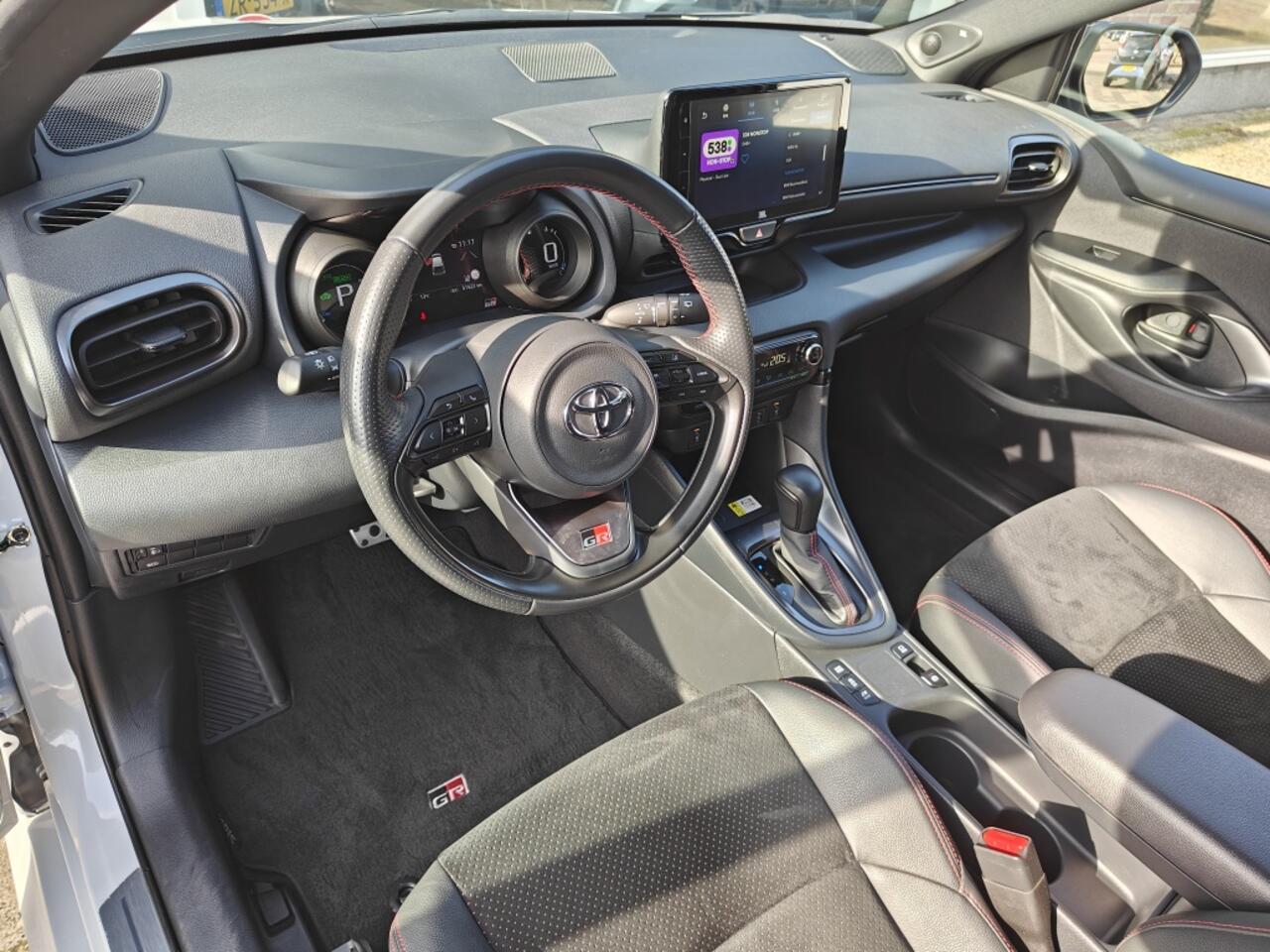 Toyota YARIS 1.5 Hyb. GR Sport