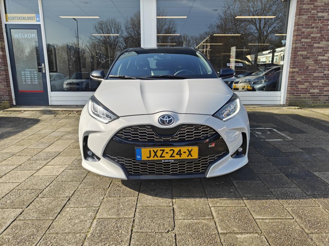 Toyota YARIS 1.5 Hyb. GR Sport