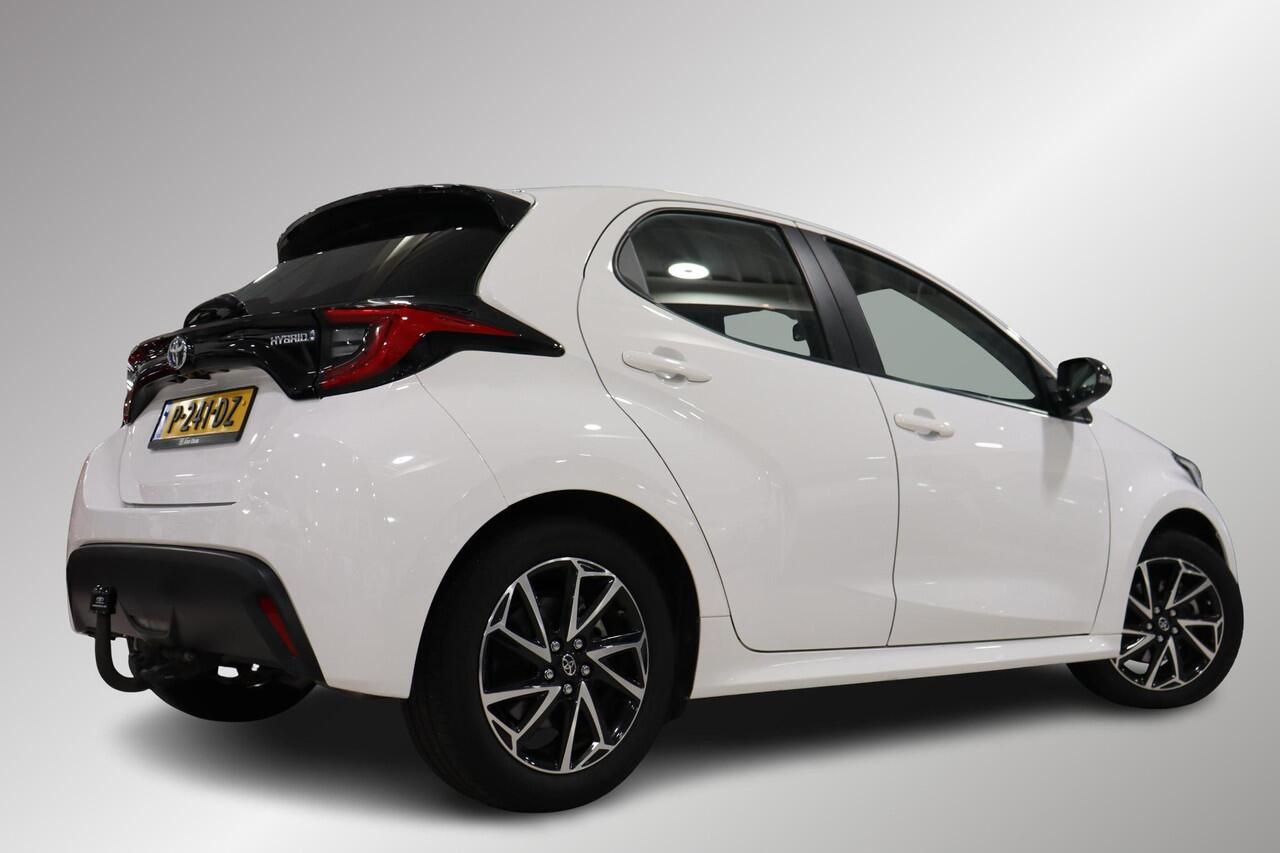 Toyota YARIS 1.5 Hybrid Dynamic, Trekhaak Apple Carplay, Android Auto, Parkeercamera!