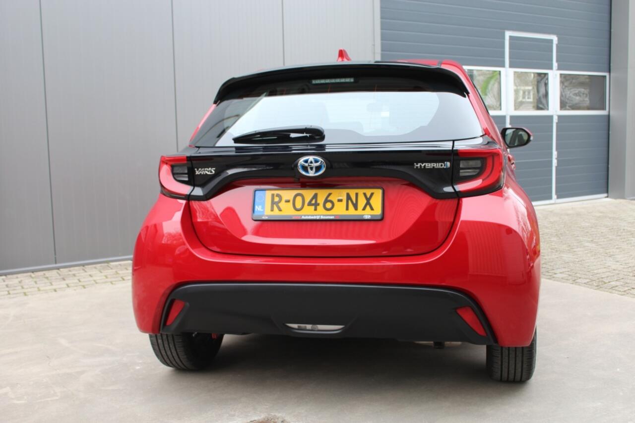 Toyota YARIS 1.5 Hybrid Dynamic / Apple / Android / Radar Cruise / RSA