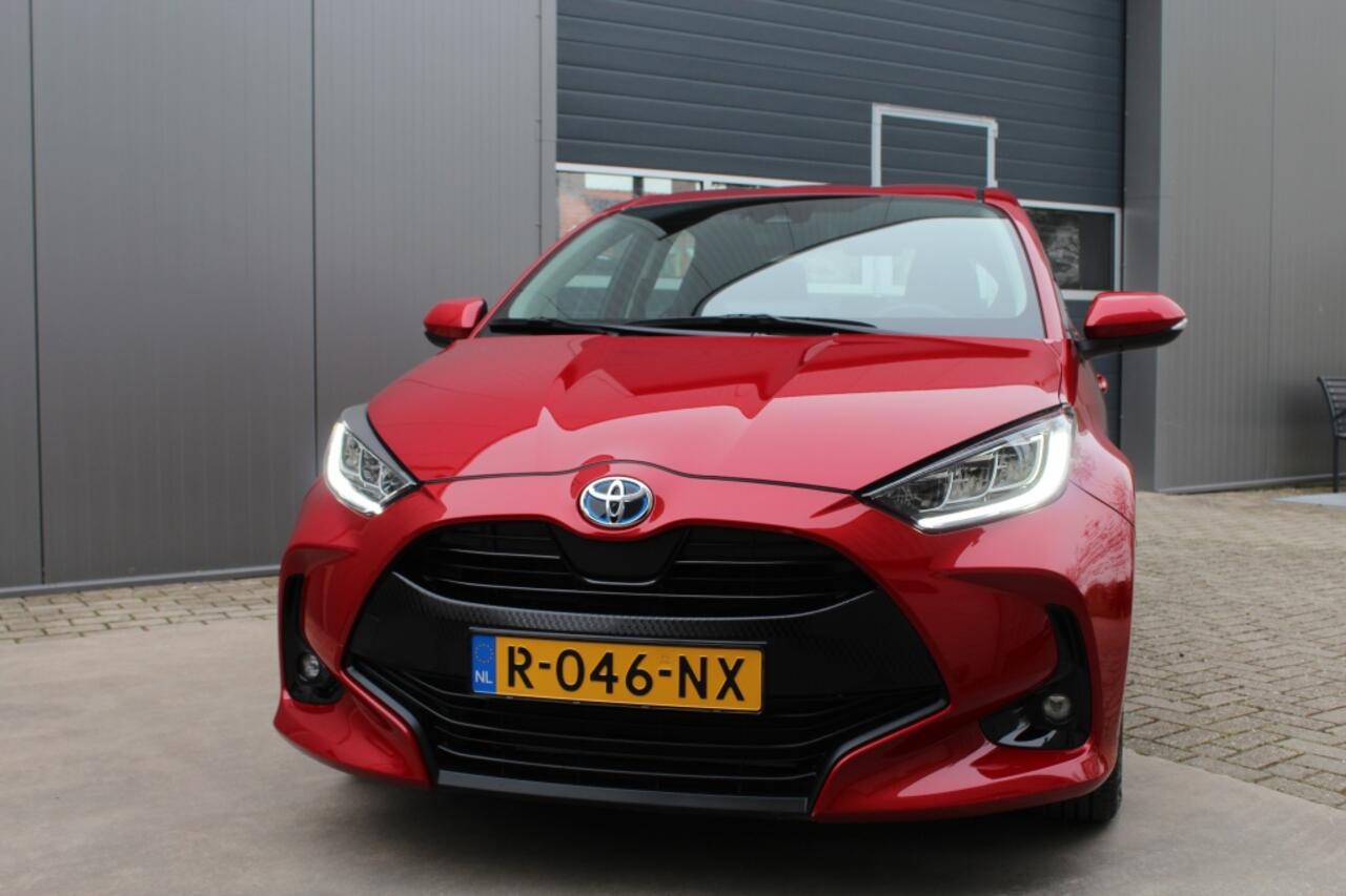 Toyota YARIS 1.5 Hybrid Dynamic / Apple / Android / Radar Cruise / RSA