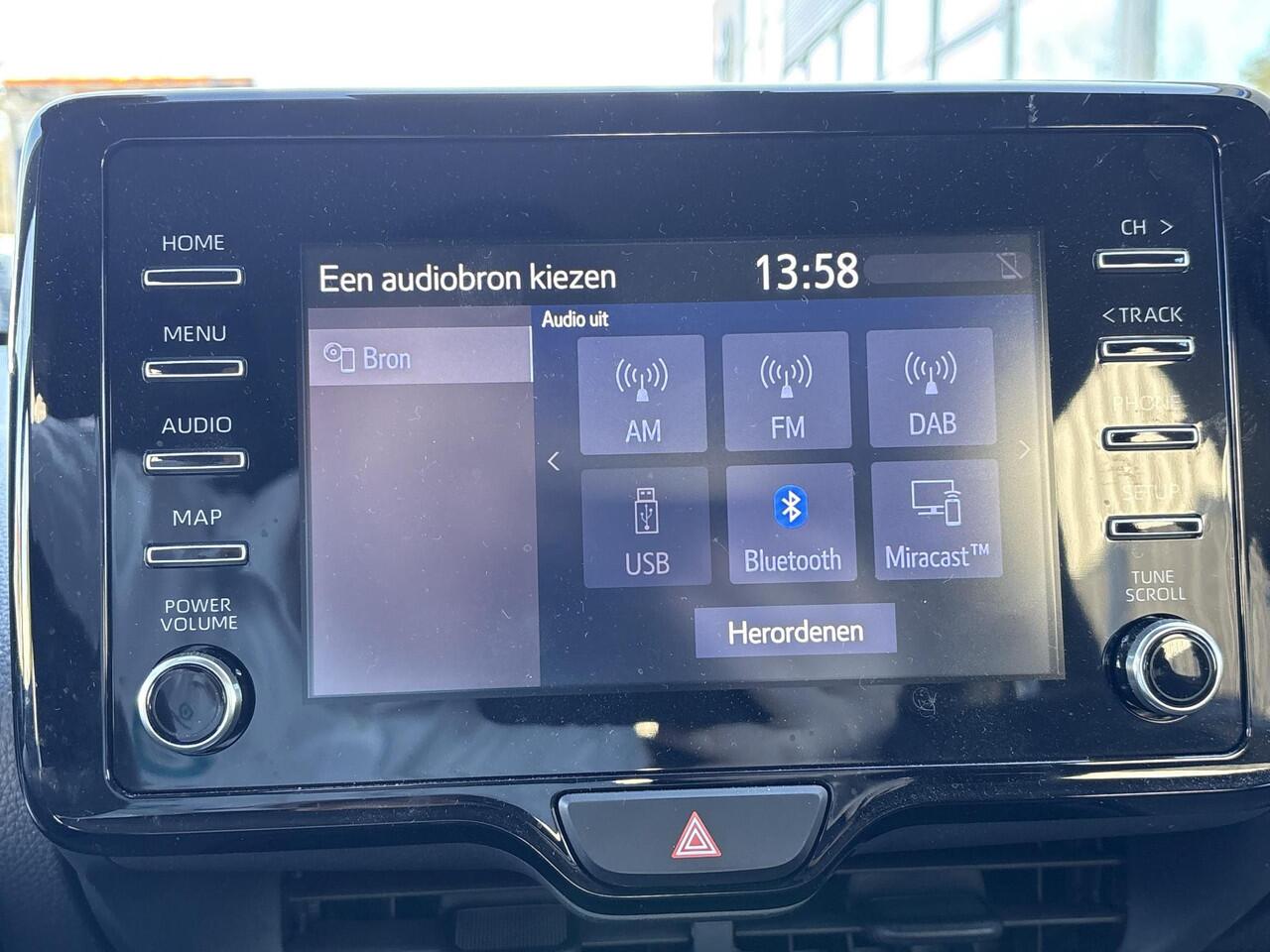 Toyota YARIS 1.5 Hybrid Active **ADAPTIEF CRUISE CONTROL/ CLIMATE CONTROL/ PARKEERCAMERA**