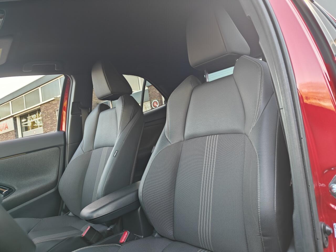Toyota YARIS Cross 1.5 Hybrid Adventure