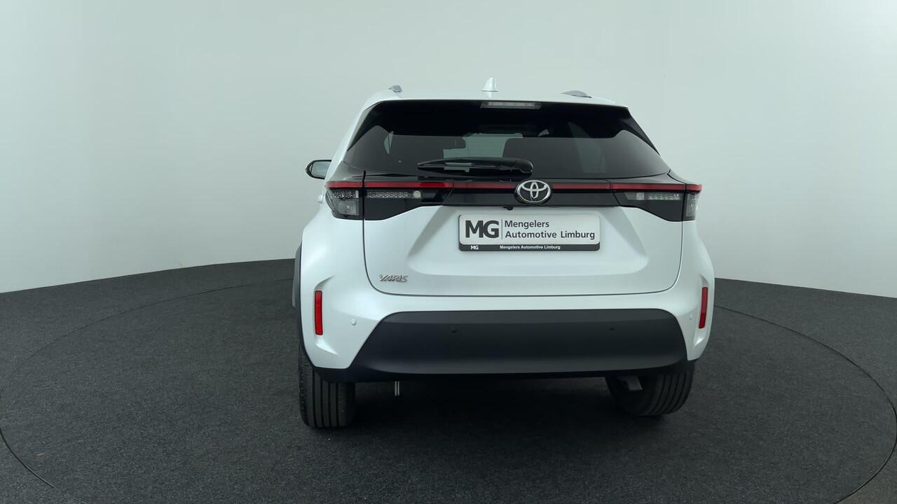 Toyota YARIS Cross 1.5 VVT-I Dynamic | LED | 17"|