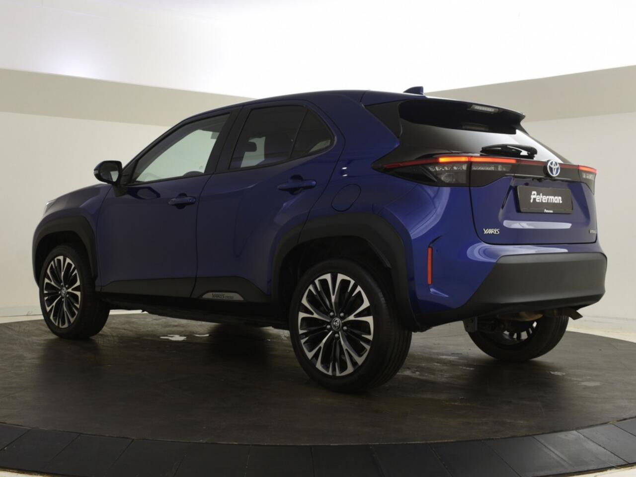 Toyota YARIS Cross 1.5 Hybrid Executive | Blindspot | Half Leder | DAB