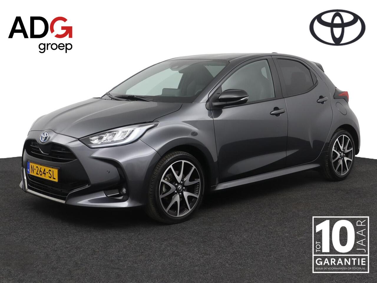 Toyota YARIS 1.5 Hybrid Executive | Leder stof bekleding | Stoelverwarming | Parkeersensoren | Keyless |