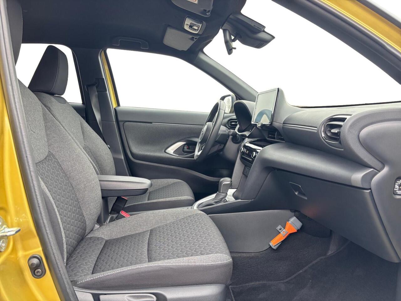 Toyota YARIS Cross 1.5 Hybrid First Edition ? LED ? ACC ? CarPlay