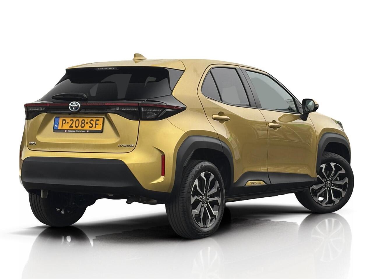 Toyota YARIS Cross 1.5 Hybrid First Edition ? LED ? ACC ? CarPlay