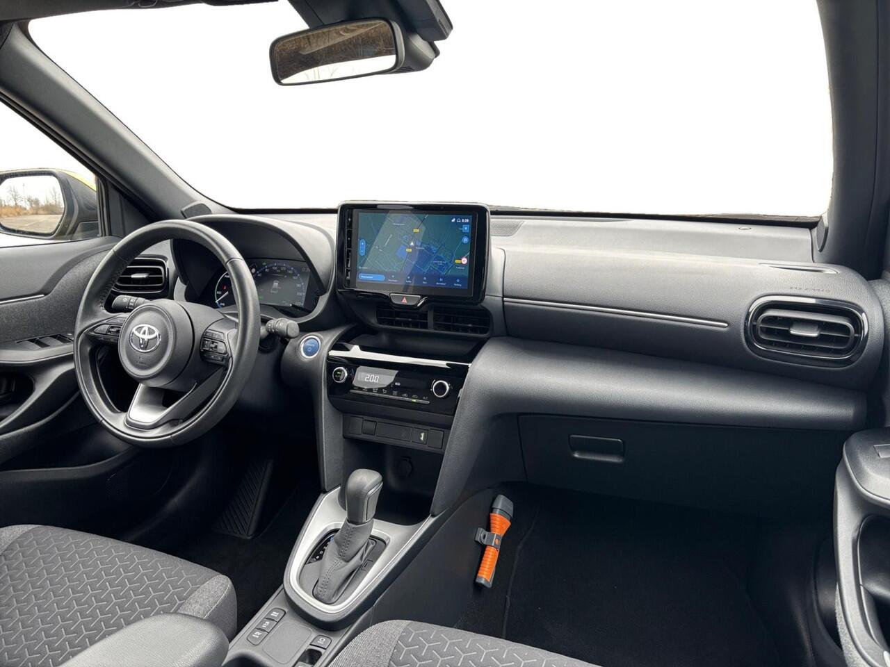 Toyota YARIS Cross 1.5 Hybrid First Edition ? LED ? ACC ? CarPlay