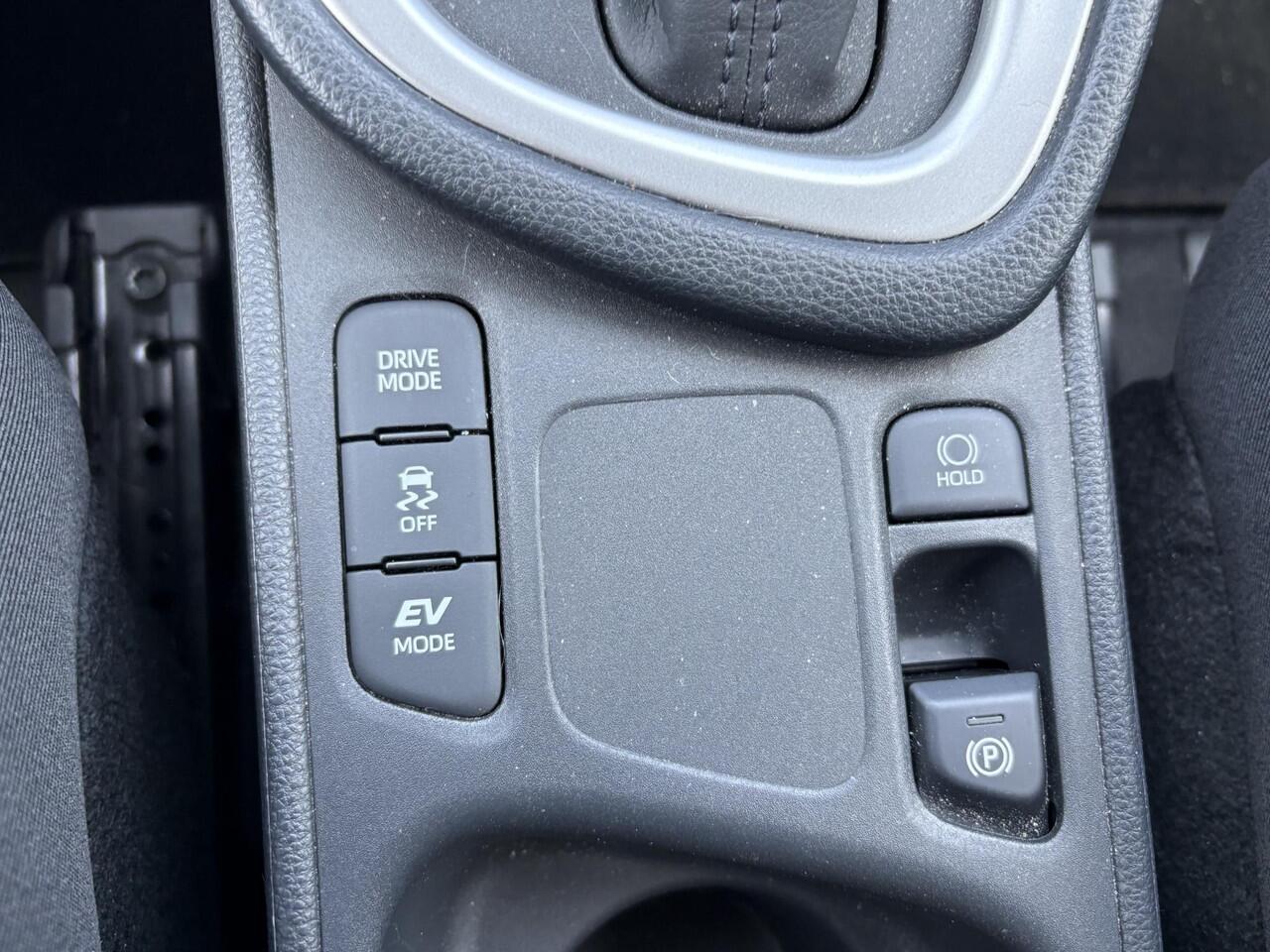 Toyota YARIS 1.5 Hybrid Dynamic