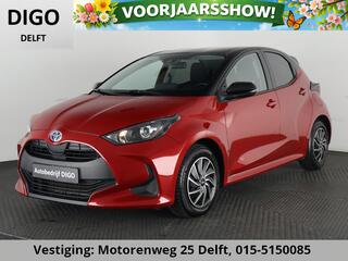 toyota-yaris-1.5-hybrid-bi-tone-gar