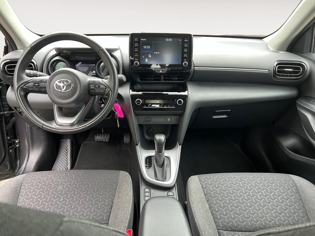 Toyota YARIS Cross 1.5 Hybrid Active | CAMERA | APPLE CAR PLAY/ANDROID AUTO |