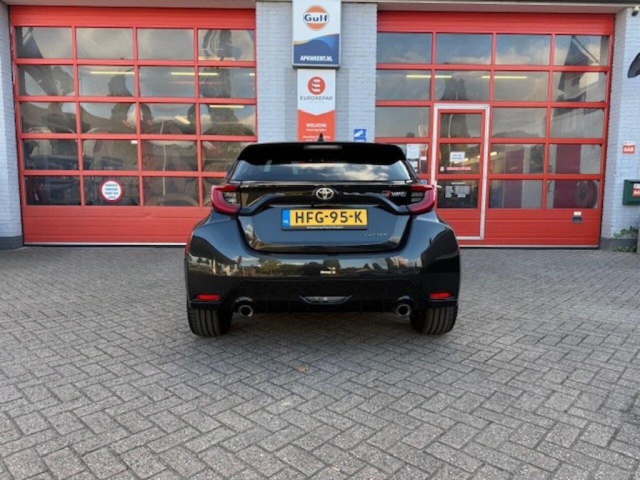 Toyota YARIS 1.6 GR PERFORMANCE KOMPACT