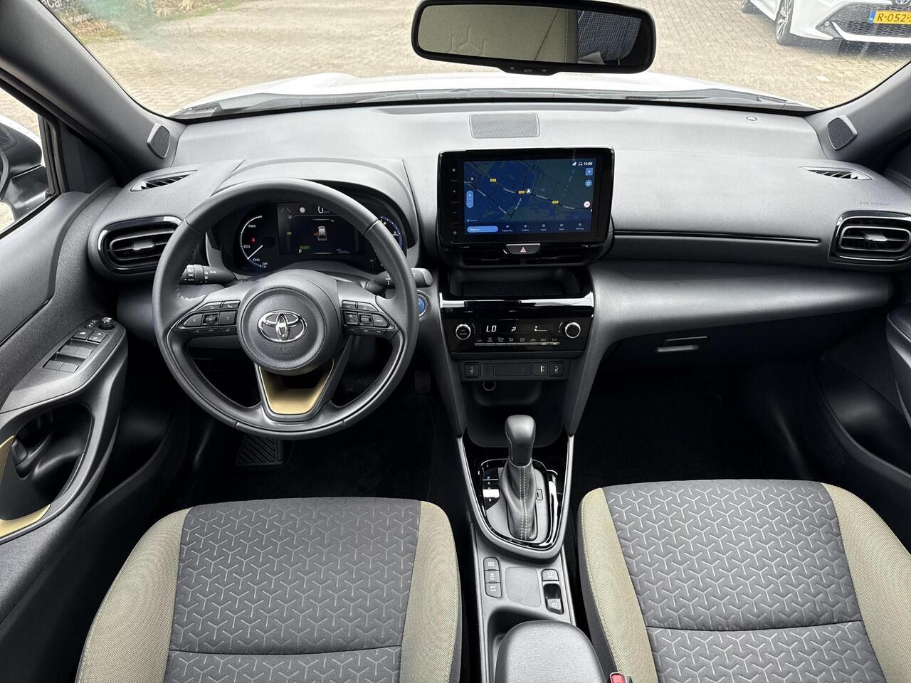 Toyota YARIS Cross 1.5 Hybrid Explore **STOELVERWARMING/ ADAPTIEF CRUISE CONTROL/ KEYLESS/ 36 MAANDEN GARANTIE**