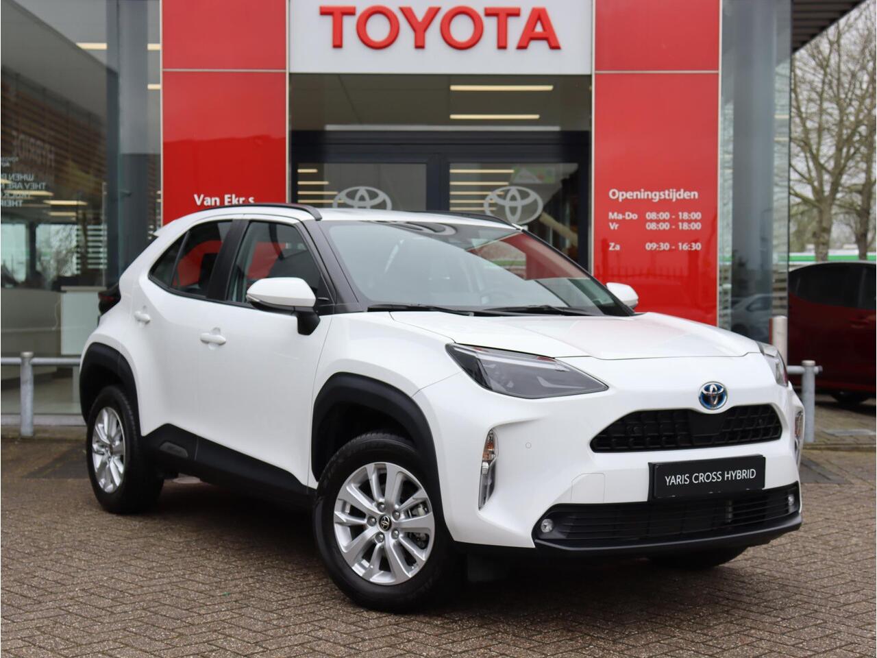 Toyota YARIS Cross 1.5 Hybrid AWD Dynamic Limited | Unieke auto | Parkeersensoren