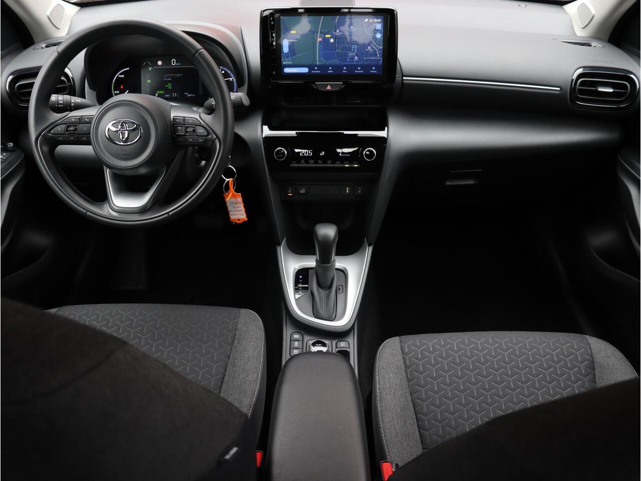 Toyota YARIS Cross 1.5 Hybrid AWD Dynamic Limited | Unieke auto | Parkeersensoren