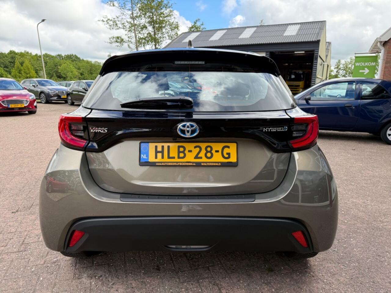 Toyota YARIS 1.5 HYBRID 5-DRS DYNAMIC AUTOMAAT! LUXE UITVIERING SLECHTS 14.176 KM