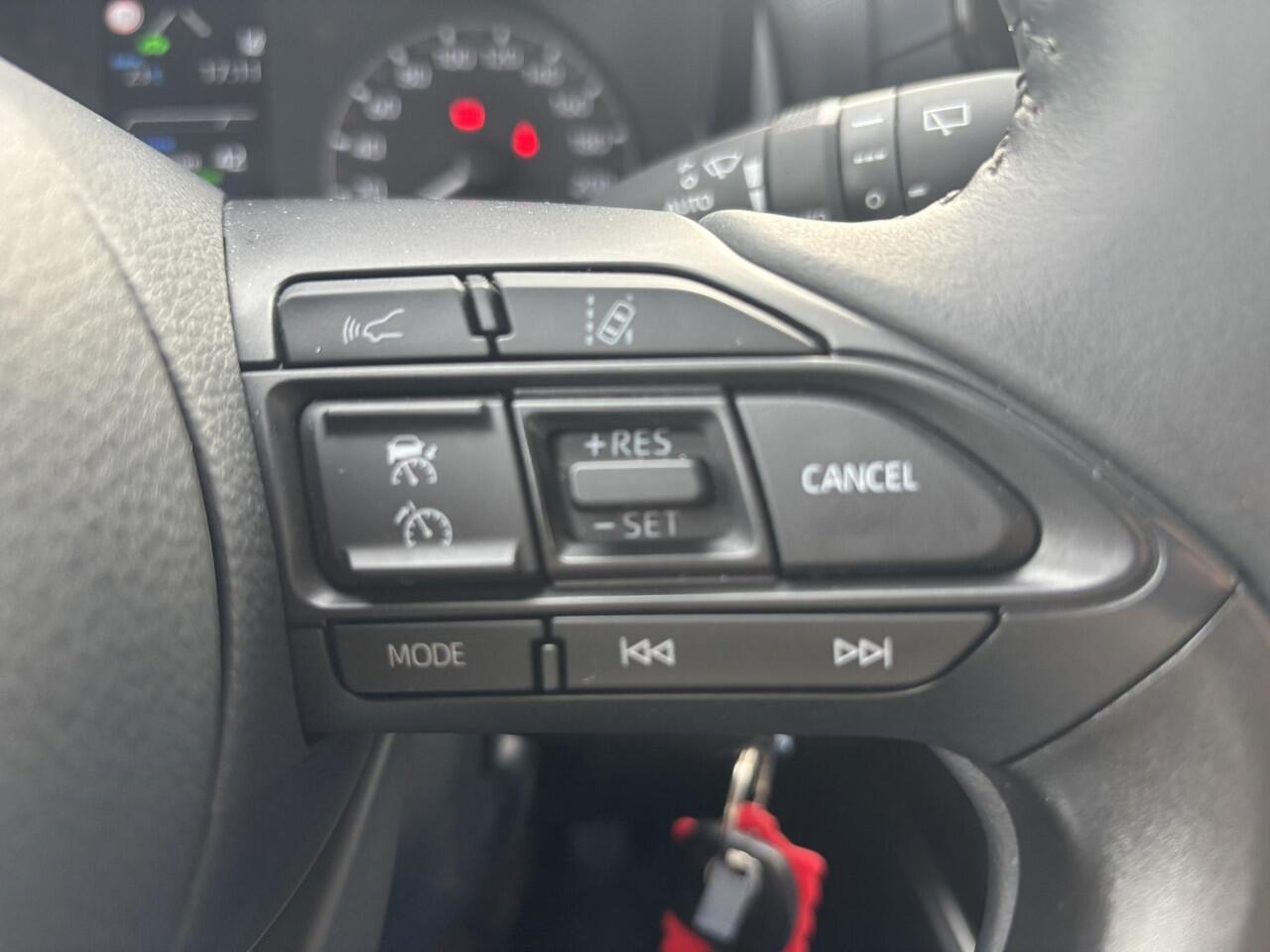 Toyota YARIS 1.5 Hybrid Active