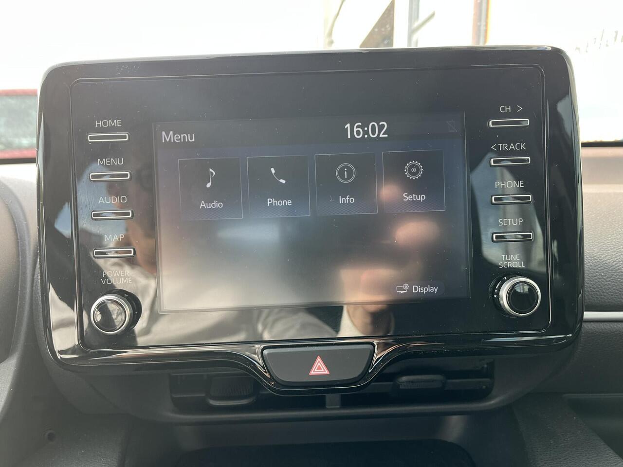 Toyota YARIS 1.5 VVT-i Active