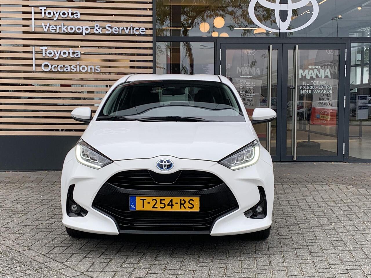 Toyota YARIS 1.5 Hybrid Dynamic