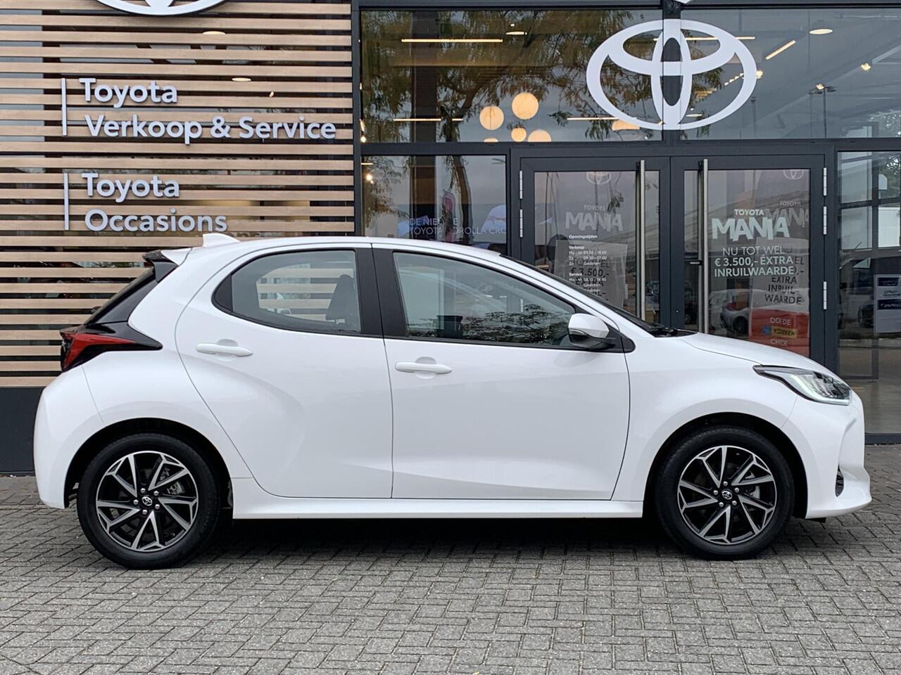 Toyota YARIS 1.5 Hybrid Dynamic