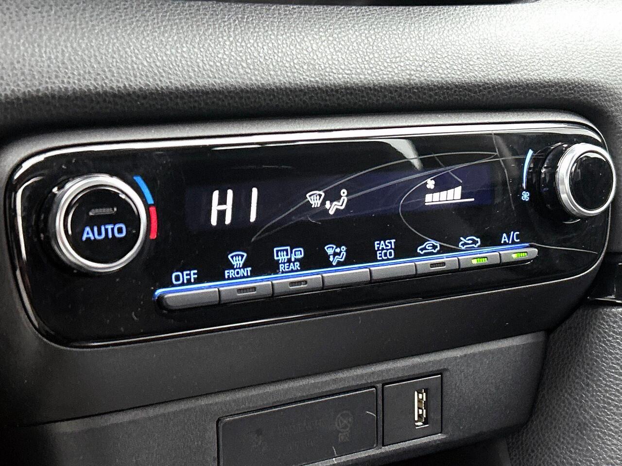 Toyota YARIS 1.5 Hybrid Automaat Active | Navigatie | Achteruitrijcamera | Apple Carplay/ Android Auto | Climate Control | Adaptive cruise Control