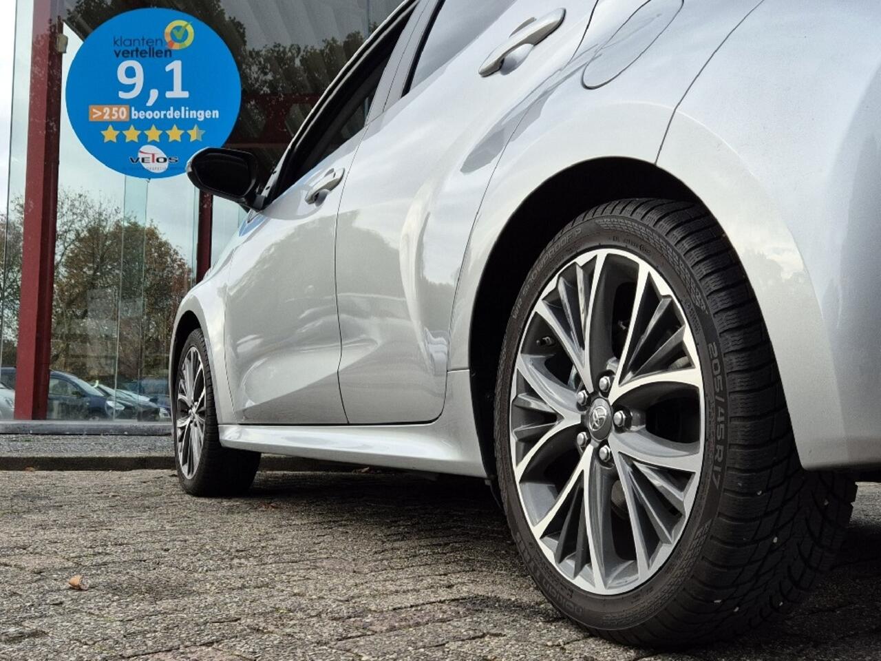 Toyota YARIS 1.5 Hybrid Automaat Dynamic | Stoelverwarming | Cruise