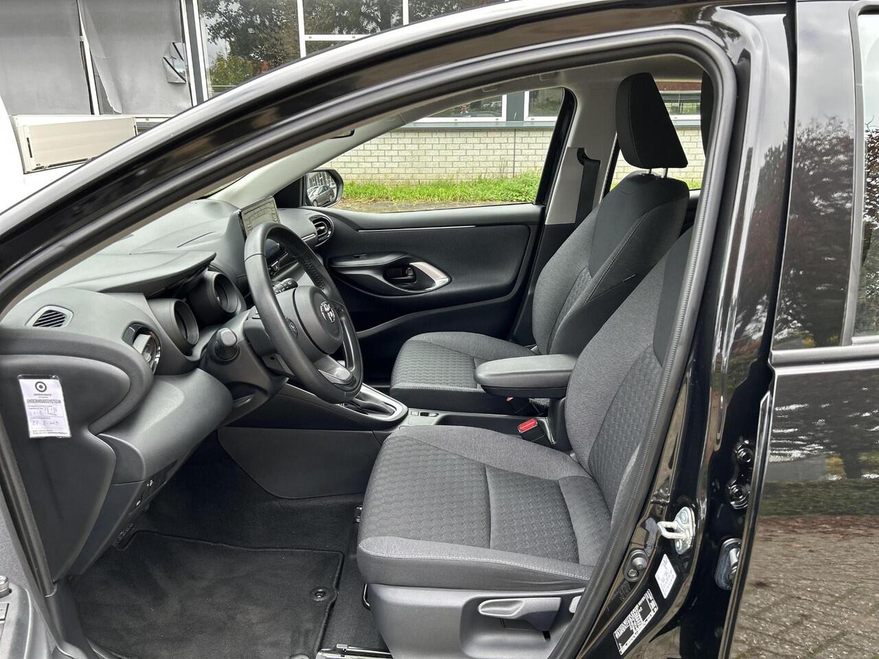 Toyota YARIS 1.5 Hybrid Dynamic