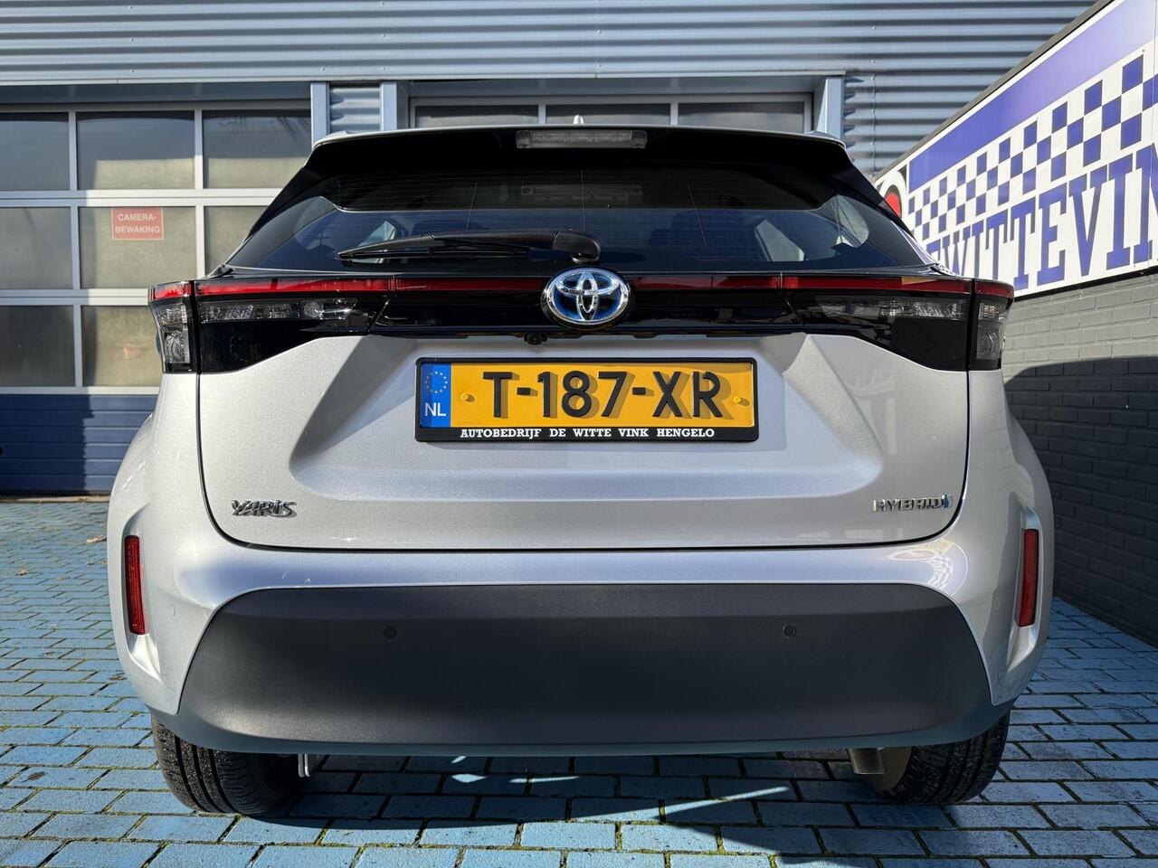 Toyota YARIS Cross 1.5 Hybrid ADAP CRUISE NAVI APPLE STOEL+STUUR VERW