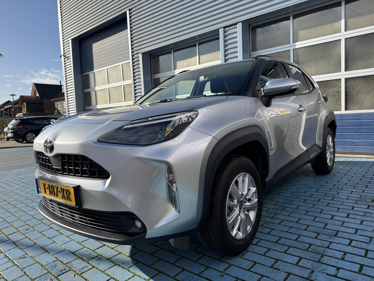 Toyota YARIS Cross 1.5 Hybrid ADAP CRUISE NAVI APPLE STOEL+STUUR VERW