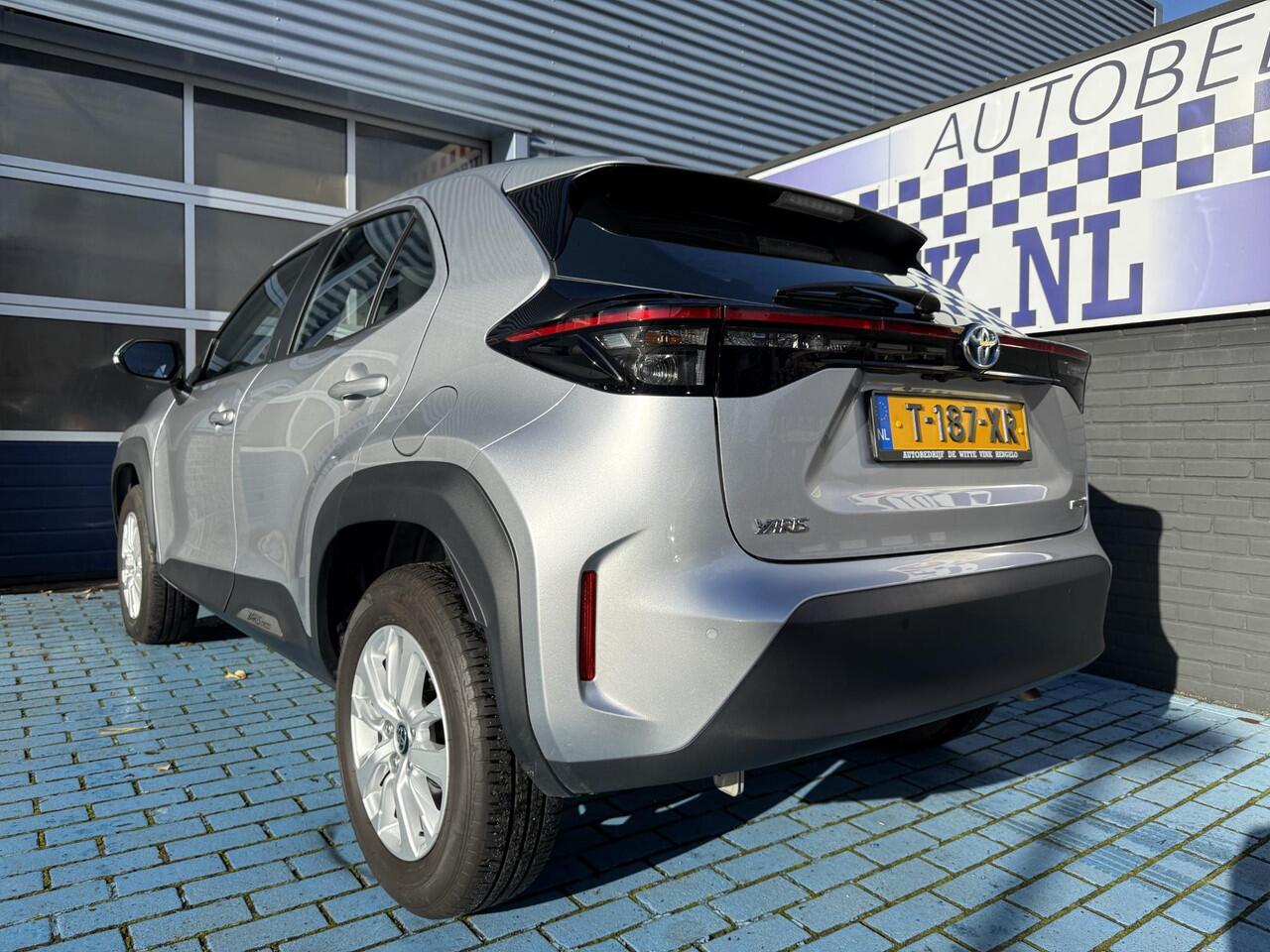 Toyota YARIS Cross 1.5 Hybrid ADAP CRUISE NAVI APPLE STOEL+STUUR VERW