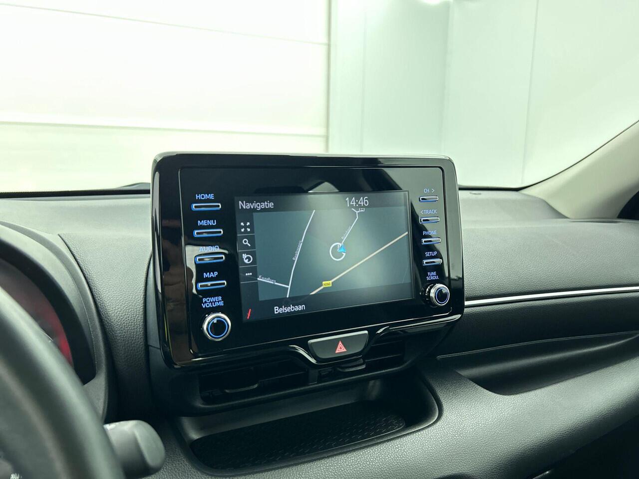 Toyota YARIS 1.5 Hybrid Active Auto. Navigatie Apple Carplay/Android Auto Camera Adaptive Cruise Control Climate Control