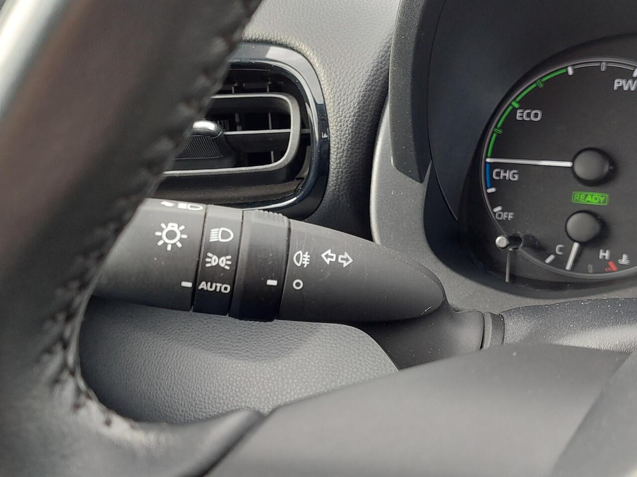 Toyota YARIS 1.5 Hybrid Active CRUISE | NAVI | NL auto | rijklaarprijs!!