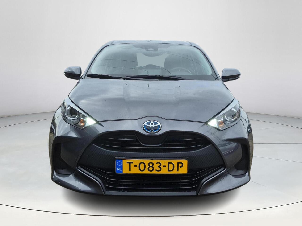 Toyota YARIS 1.5 Hybrid Active **NAVIGATIE/ PARKEERCAMERA/ GARANTIE**