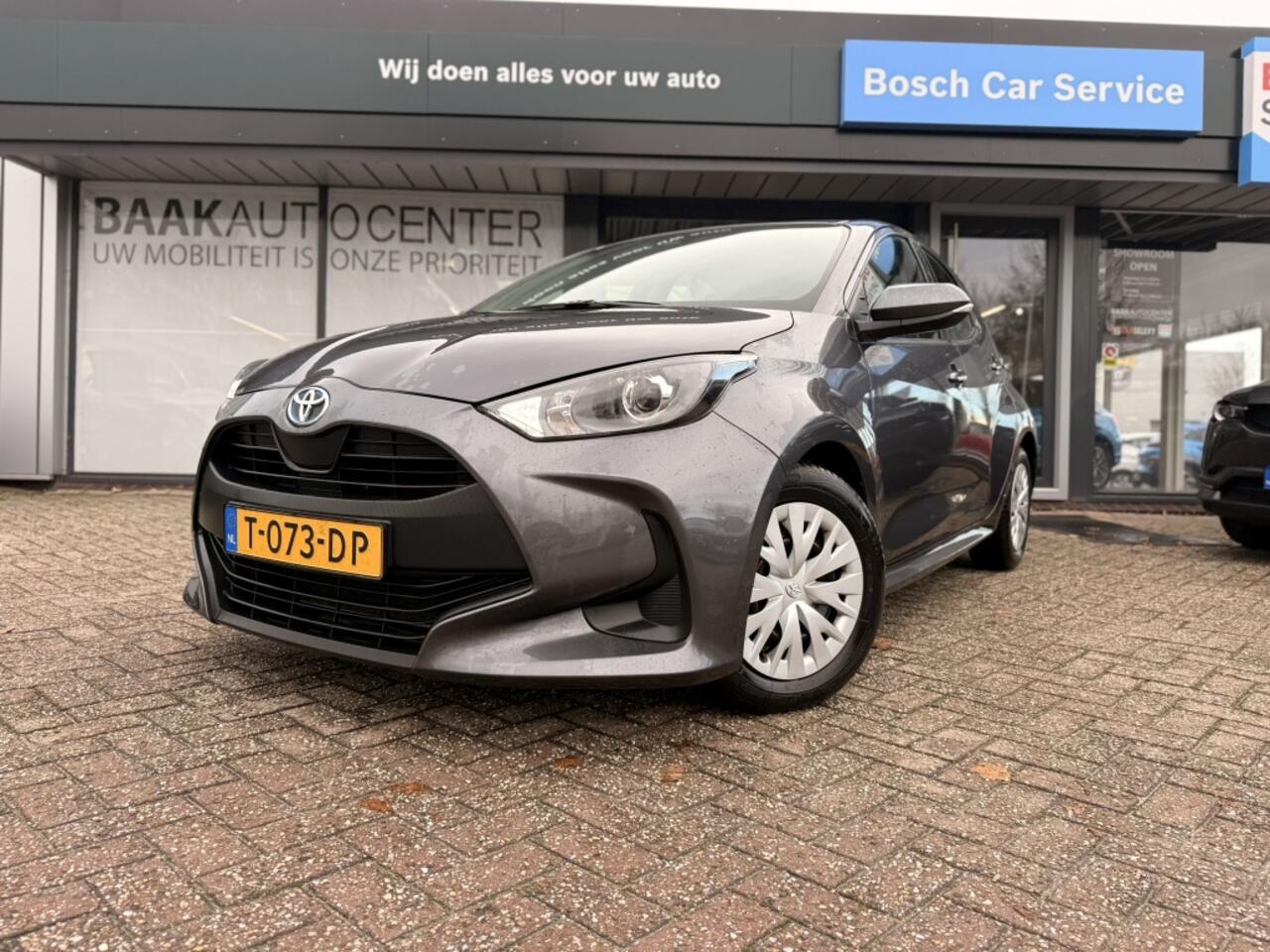 Toyota YARIS 1.5 Hyb. Active | Navigatie | Camera | Climate