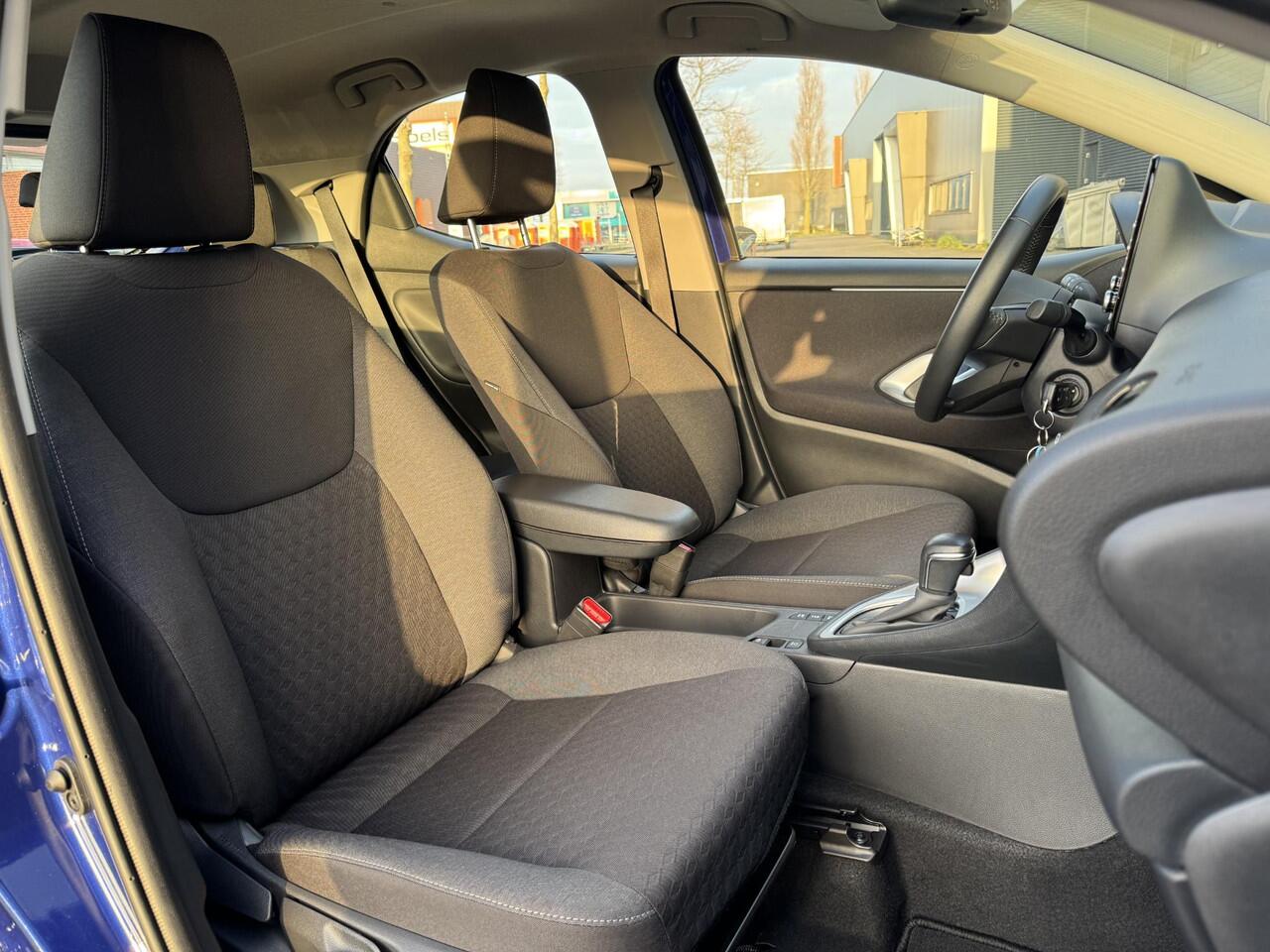 Toyota YARIS 1.5 Hybrid Active