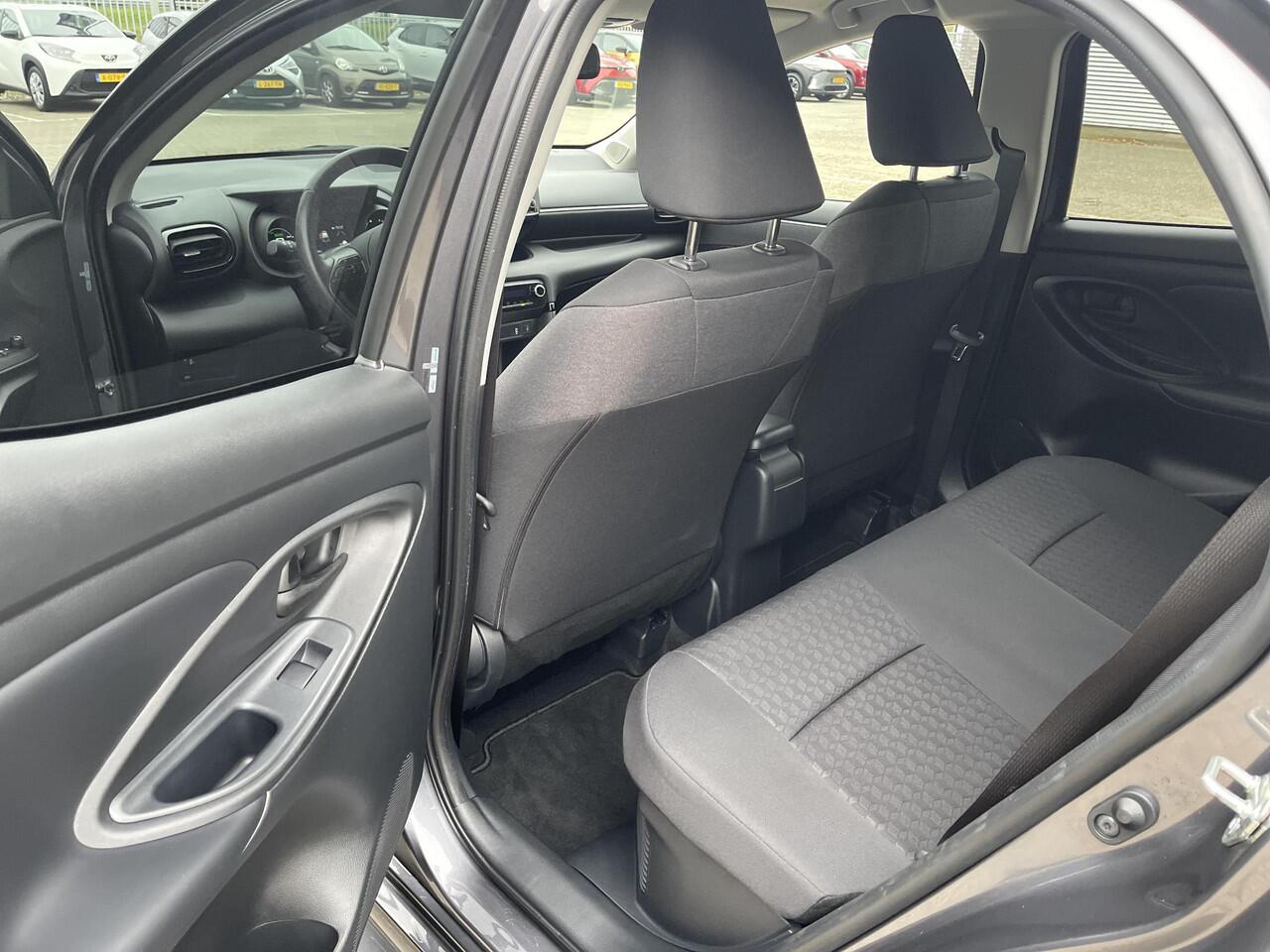 Toyota YARIS 1.5 Hybrid Dynamic