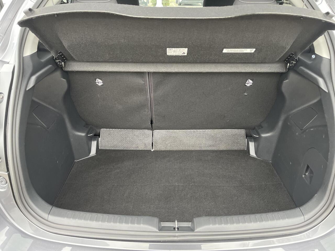 Toyota YARIS 1.5 Hybrid Dynamic