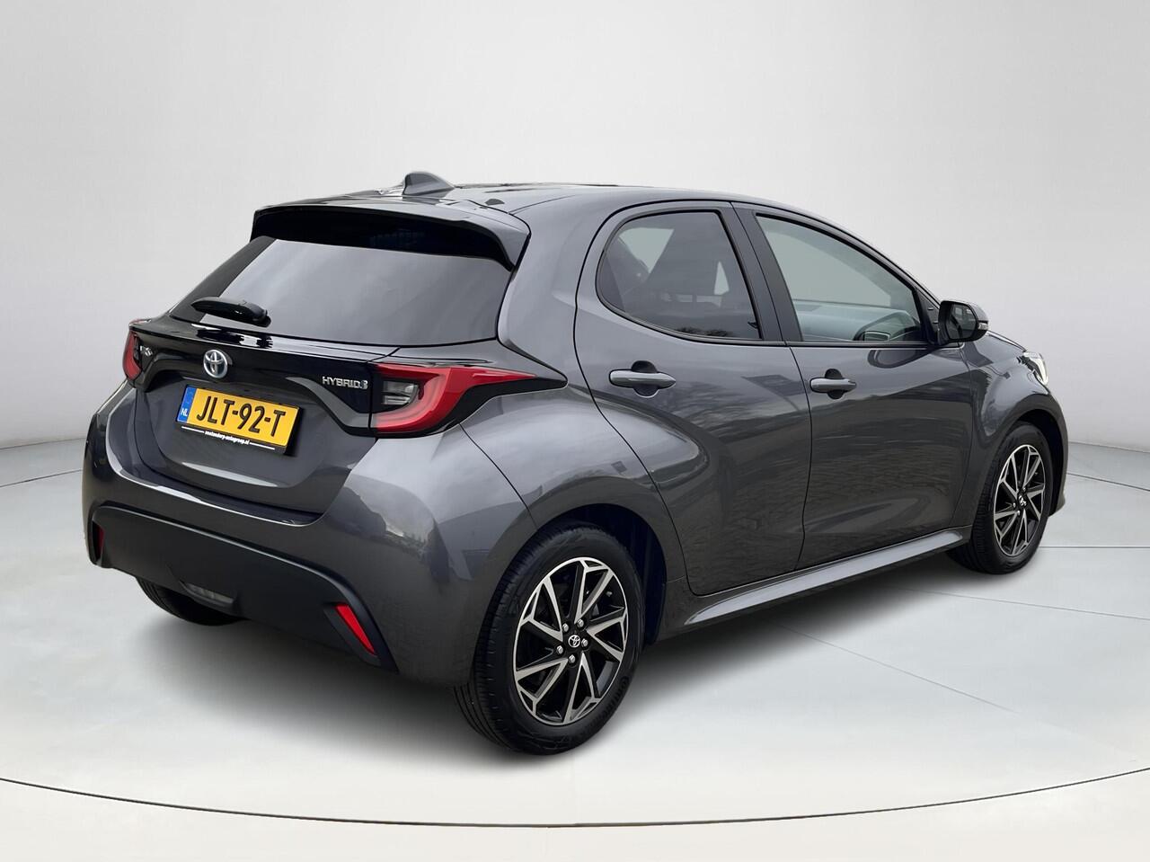 Toyota YARIS 1.5 Hybrid Dynamic