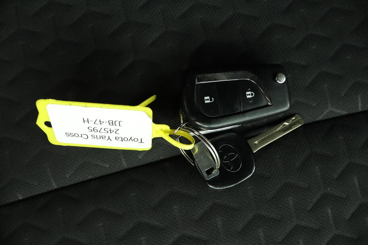 Toyota YARIS Cross 1.5 Hybrid Comfort | Adaptive Cruise Control | Achteruitrijcamera | Airco | Apple Carplay | Android Auto |