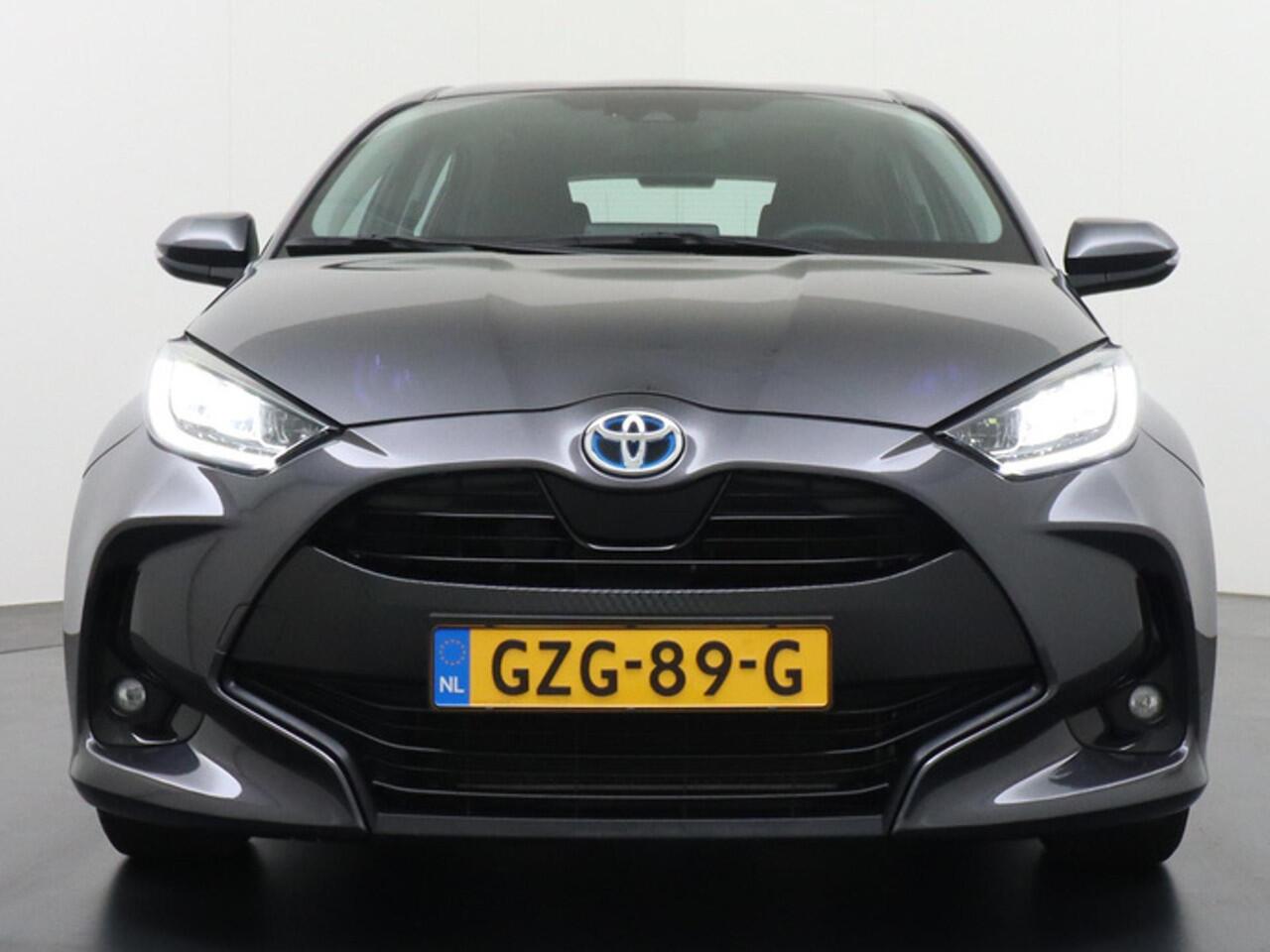 Toyota YARIS 1.5 Hybrid Dynamic Camera/Navi/LM velgen etc.