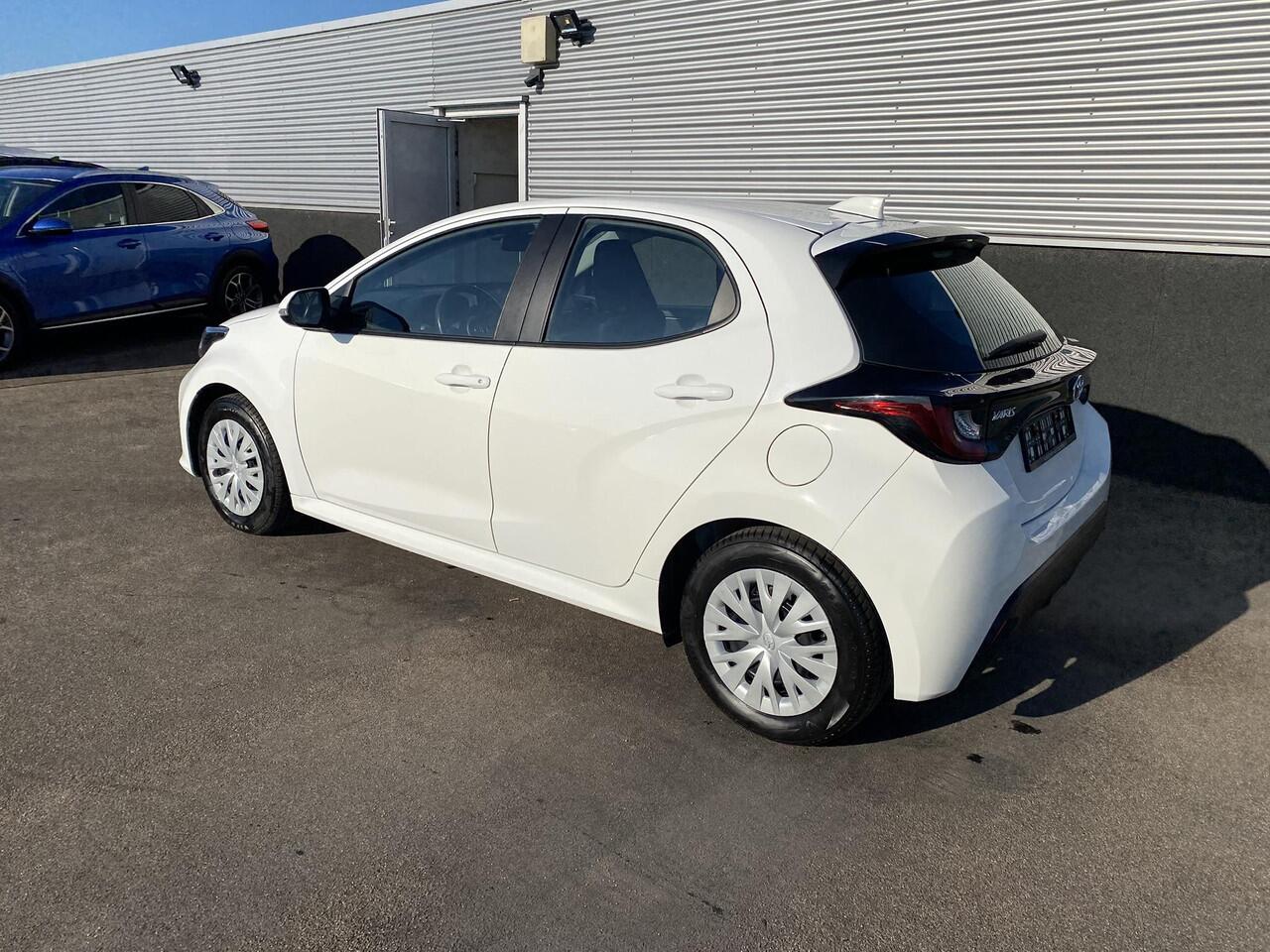 Toyota YARIS 1.5 Hybrid 115 Active Apple Carplay/ Android auto Navigatie, Achteruitrijcamera, Adaptieve cruise control, BTW-auto