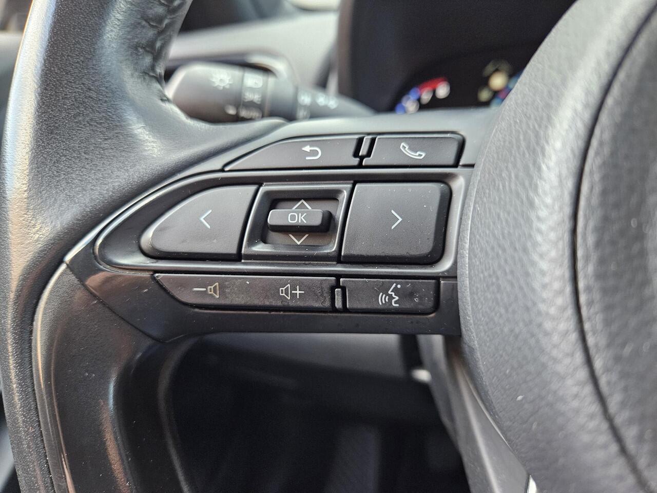 Toyota YARIS Cross 1.5 VVT-I Dynamic | Handgeschakeld | Trekhaak | 1350 KG Trekgewicht | Origineel NL