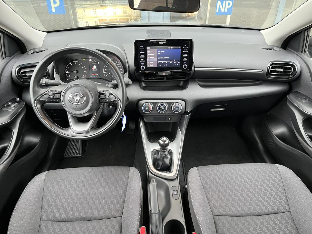 Toyota YARIS 1.5 VVT-i Active
