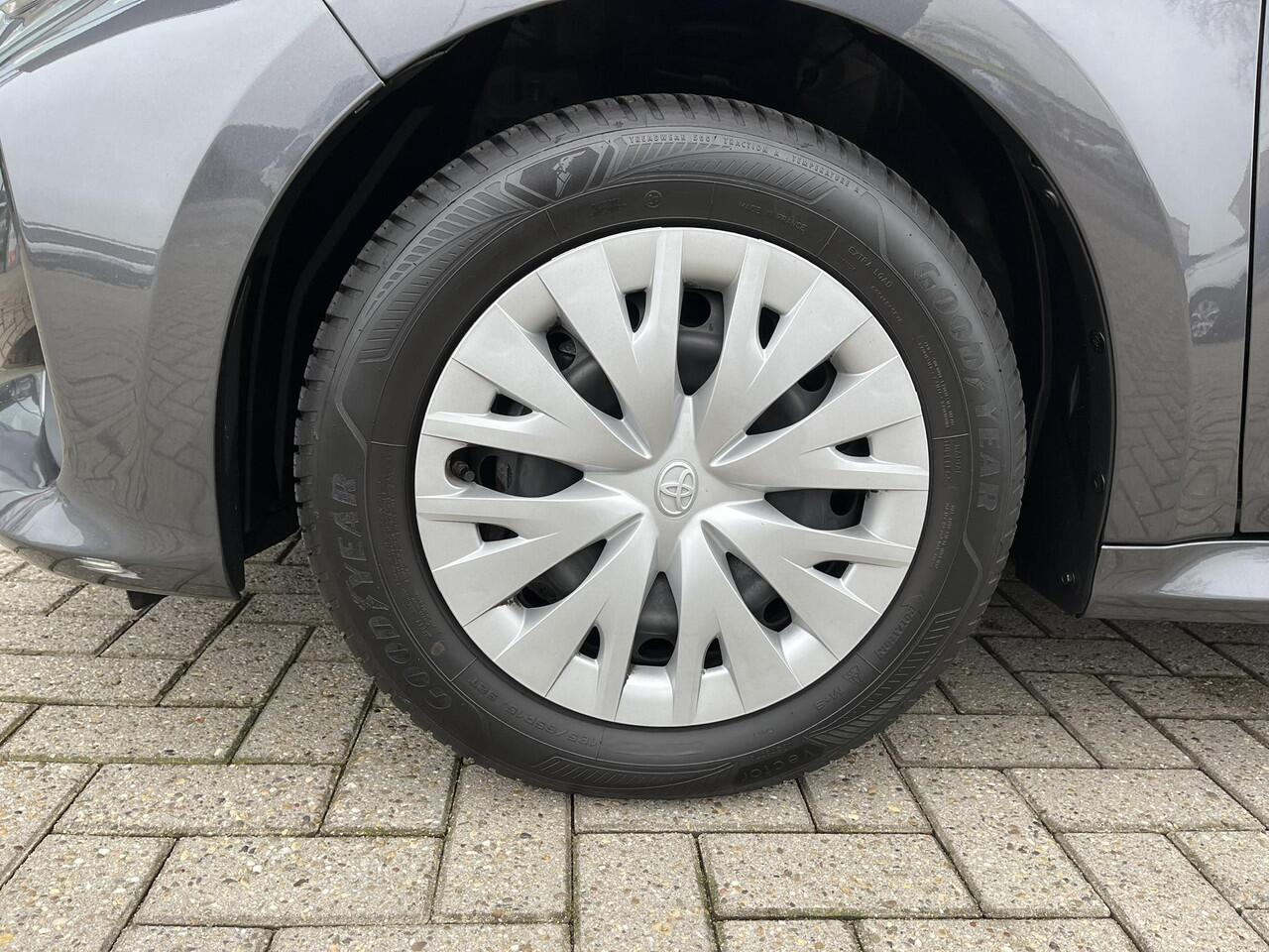 Toyota YARIS 1.5 VVT-i Active