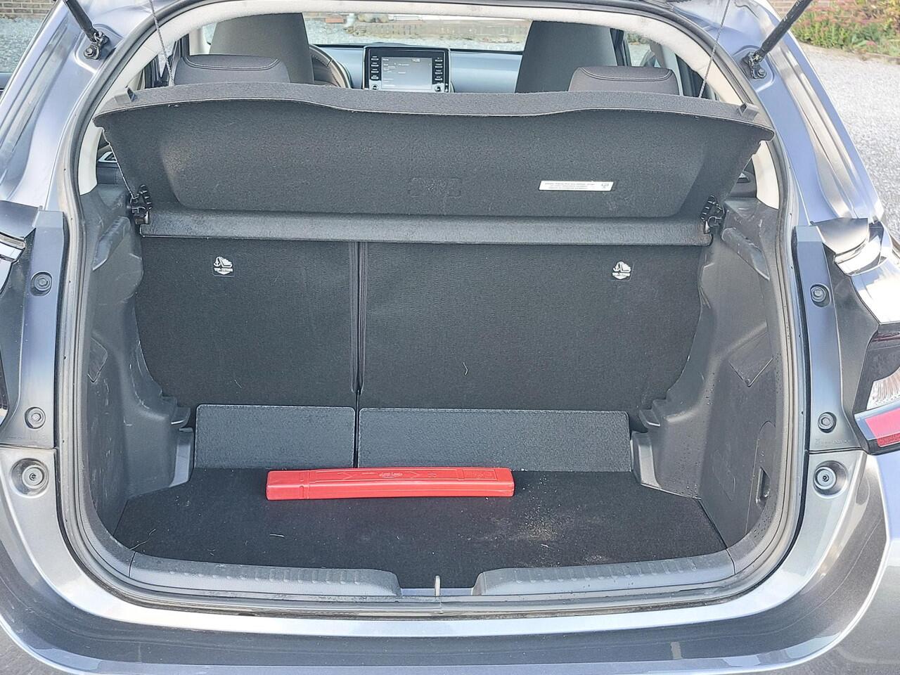 Toyota YARIS 1.5 VVT-i Active APP. NAVI | NL-auto | rijklaarprijs !!